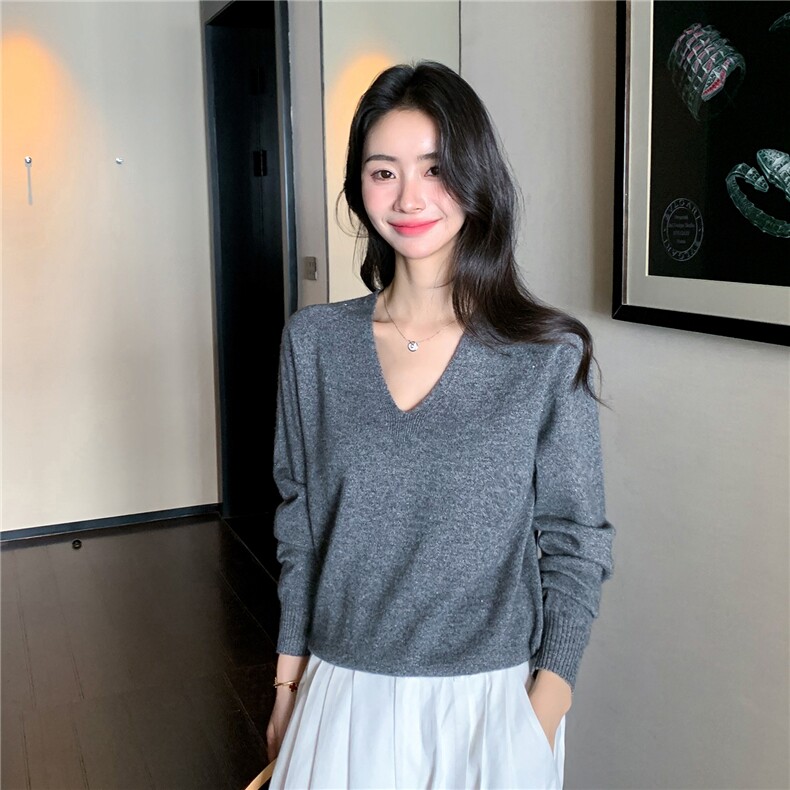 2025秋冬百搭时尚简约v领长袖套头衫舒适百搭,女装羊绒衫,玛卡隆羊绒
