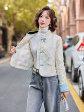 新中式轻薄羽绒服女短款2025年新款春白鸭绒时尚唐装提花外套，女装短外套，水衣源