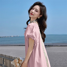 法式灯笼袖连衣裙女2025夏装新款小众蕾丝拼接收腰气质超好看长裙，女装连衣裙，潮流依族