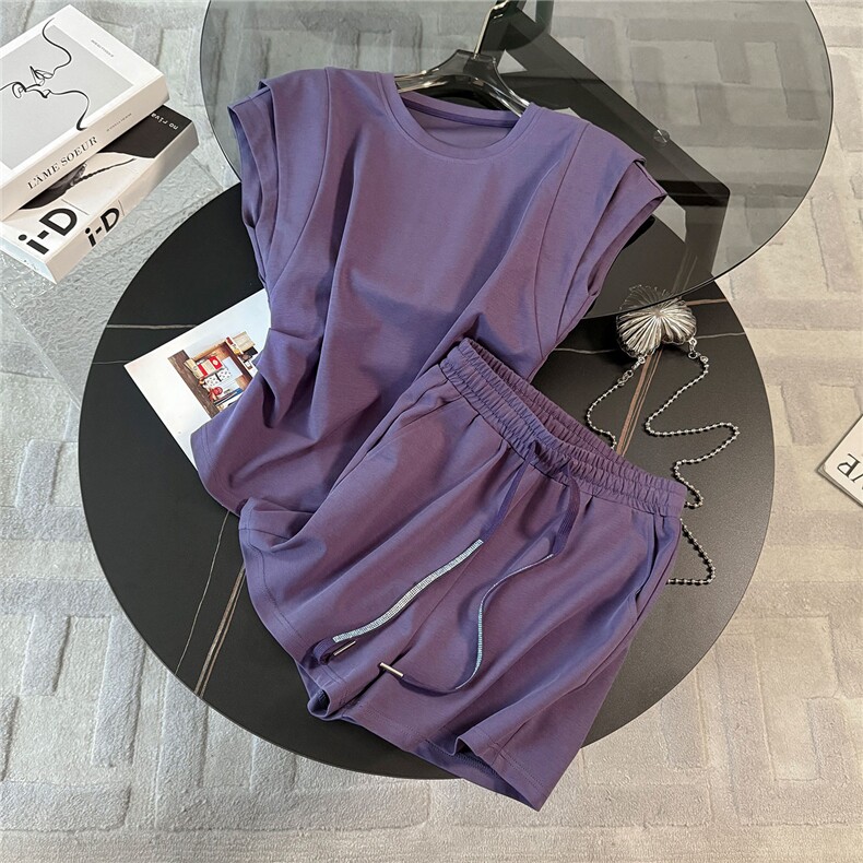 高级感休闲运动套装女夏洋气减龄圆领短袖上衣宽松阔腿短裤两件套，女装套装/套裙，江南