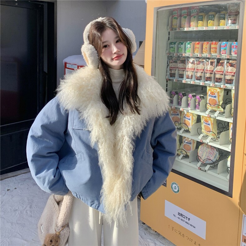 蓝色大毛领派克羽绒服女2025冬季新款设计感清新小个子加厚外套，女装羽绒服，艾米莉亚