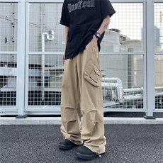 卡其色