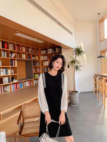 【现货】2021春季新品韩版时尚连衣裙，女装连衣裙，荷塘月色