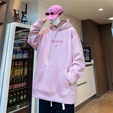 粉红色