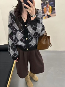 2025年秋季常规款通勤单件金属扣菱形开衫，女装针织衫/毛衣，北娇羊绒