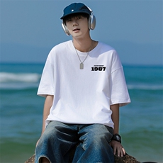 白色