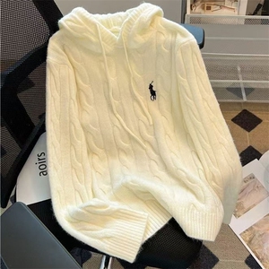 女士秋冬小马刺绣麻花针织帽衫简约舒适图片