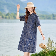 现货2025年夏季文艺复古印花妈妈休闲连衣裙，女装连衣裙，依恋蒂丝