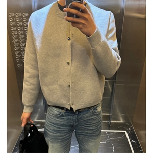 秋冬格雷同款设计纽扣针织开衫圆领宽松百搭休闲简约毛衣外套男女图片