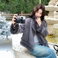 新款主推皮毛一体外套2673-P205-K308，女装短外套，2C129