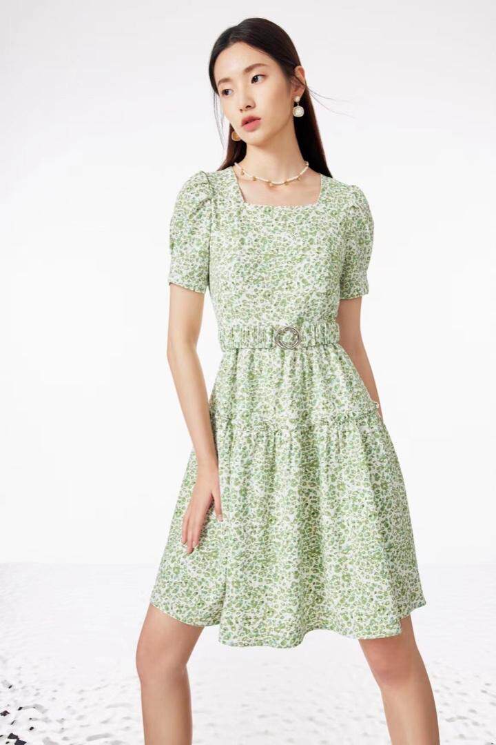 现货夏季气质女人味连衣裙，女装连衣裙，牛牛原创