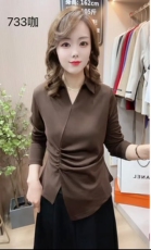 不规则衬衣领打底衫修身型长袖，女装T恤，思沃羊绒