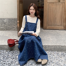 休闲T恤碎花牛仔背带连衣裙套装女春秋季2025新款学院风减龄裙子，女装套装/套裙，2C057