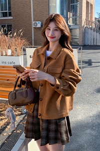 小个子开春外套女短款2025新款今年流行又a又飒麂皮绒机车服夹克图片