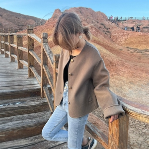 利落！短款100纯羊毛大衣女小个子圆领流行新款双面羊绒毛呢外套图片