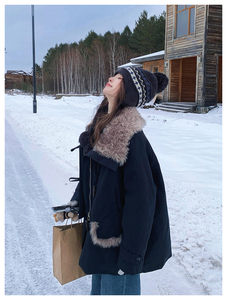 羊羔毛翻领加厚保暖派克服女冬巨好看中场款宽松外套图片