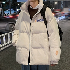 米白色