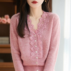 花粉色