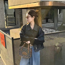 港式复古翻领时尚皮衣女短款2025春新款立领机车服韩系小个子上衣，女装皮衣，2C229