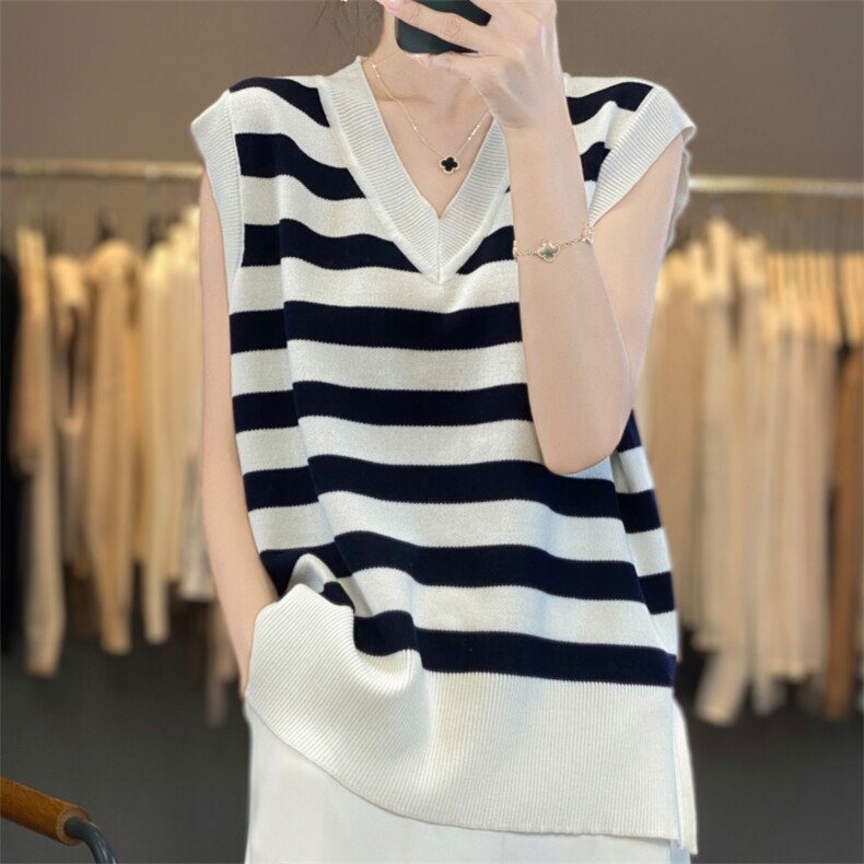 羊范慵懒风V领精纺羊毛马甲女士宽松拼色百搭背心叠穿无袖针织衫，女装背心吊带，雪真羊绒