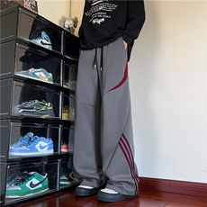 深灰色