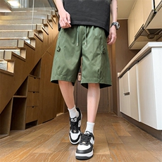 军绿色