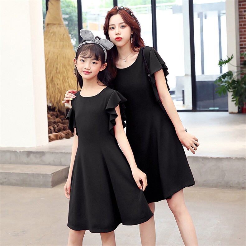 2021夏季新款时尚露肩气质小礼服亲子连衣裙,女装连衣裙,安之芮娜