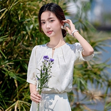 短袖衬衫女装设计感小众2025夏季新款小个子短款衬衣时尚别致上衣，女装衬衫，时尚俏佳人