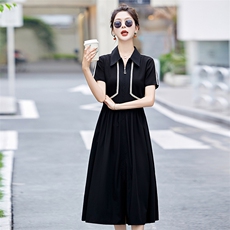短袖连衣裙女2024年夏季新款气质小个子时髦女神范夏天连衣裙，女装连衣裙，拾衣