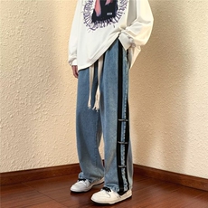 蓝色