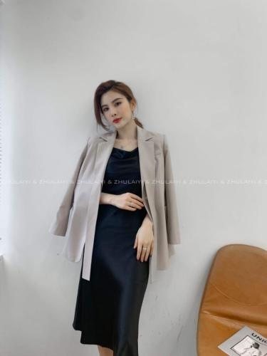 【现货】春季新款纯色百搭小西装,女装西装,主莱依
