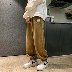 卡其色