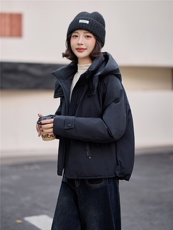 爆《2025冬季新款连帽90白鸭绒羽绒服休闲防风保暖派克服加厚外套，女装羽绒服，欧米莱