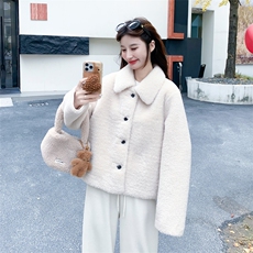 【新款】皮毛一体外套2C131-708-P195K288，女装短外套，2C131