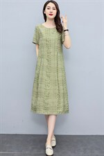 现货2024夏季新款简约气质圆领宽松舒适休闲连衣裙，女装连衣裙，妃曼