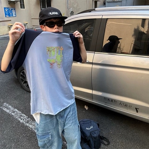 抖音得物高品质二开240克宽松纯棉美式潮牌插肩袖拼接短袖T恤图片