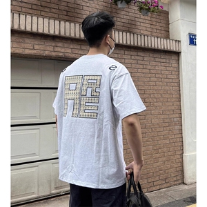 万针全刺绣工艺抖音得物高品质260克重磅纯棉双纱美式高街短袖T恤图片
