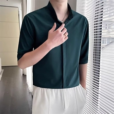 绿色