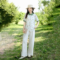 2025夏装新款苎麻碎花上衣复古宽松短袖印花衬衫女设计感碎花衬衣，女装套装/套裙，凝聚力