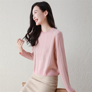 100%纯山羊绒秋冬新款圆领女宽松针织打底羊绒衫图片