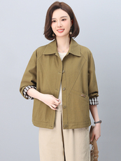 外套女款春秋2025新款短款休闲大码宽松减龄洋气中年妈妈夹克外套，女装短外套，忆绮罗