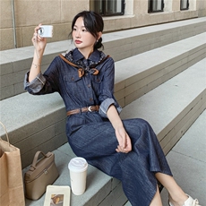 高级感复古美式牛仔长袖连衣裙女春秋2025年超火好看气质收腰长裙，女装连衣裙，2C098