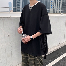 黑色