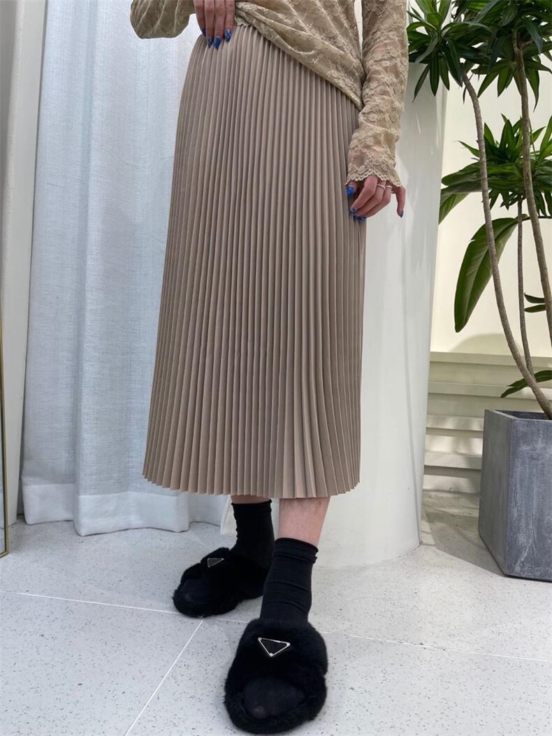 RT打绉裙面料挺括有型配西装神器，女装西装，贝纳拉