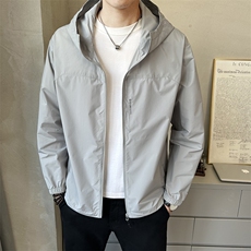 灰色