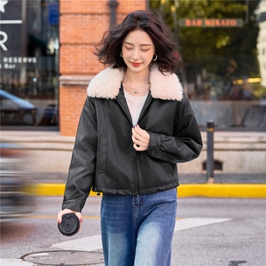 现货BAO款皮棉服女2025冬季新款保暖毛领棉PU皮衣短外套上衣图片