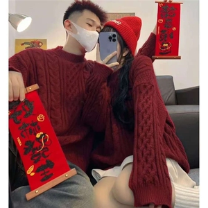 悟空有货复古麻花设计感红色圆领毛衣男秋冬宽松情侣装打底针织衫图片
