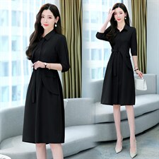 现货2022年夏装新款设计感收腰气质女神支持连衣裙，女装连衣裙，凝聚力