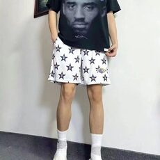 白色