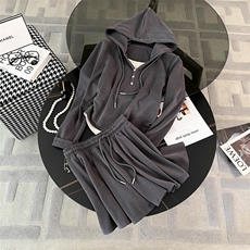时尚女春季新款套装裙连帽显瘦上衣半身裙遮肚藏肉炸街休闲套装潮，女装套装/套裙，江南